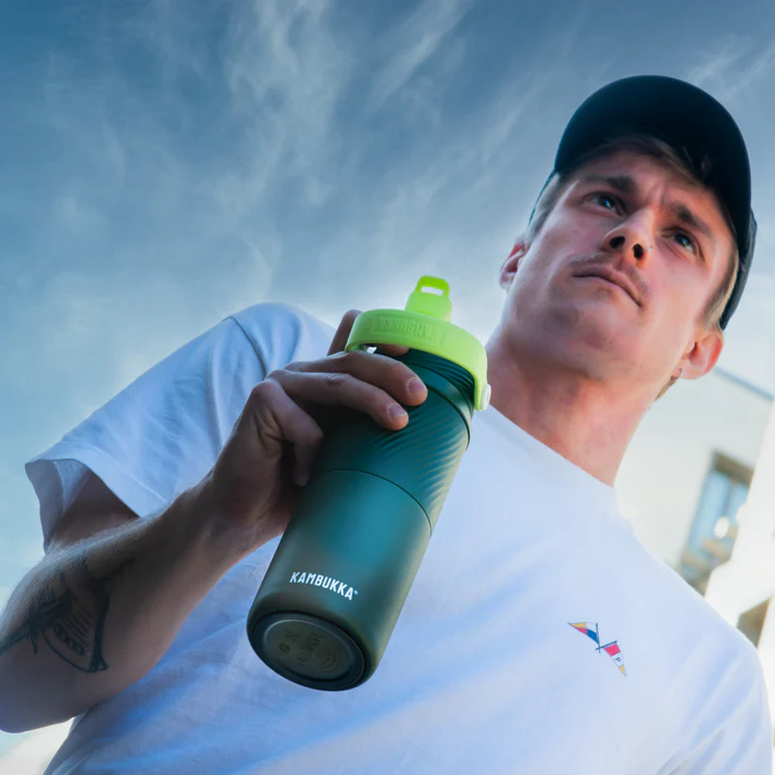 Dupla Insulated 750 ml Pine Forest en uso